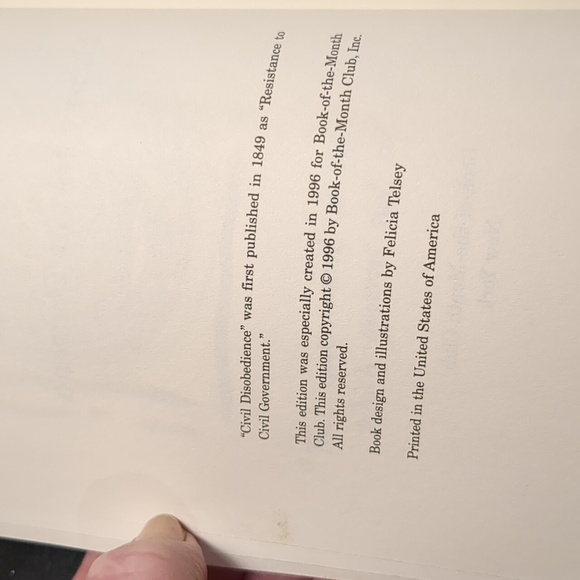 "Civil Disobedience" Henry David Thoreau Book of the Month Club 1996 - Picture 3 of 4